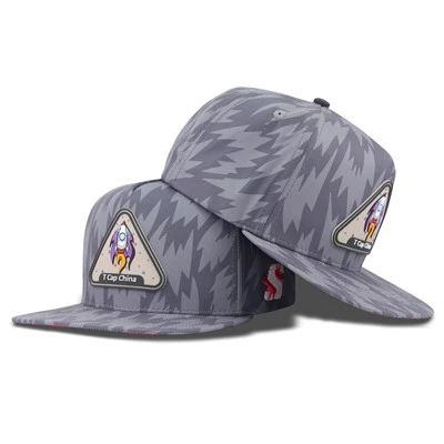 Svetlo siva trikotna oblika raketne značke Snapback Cap
